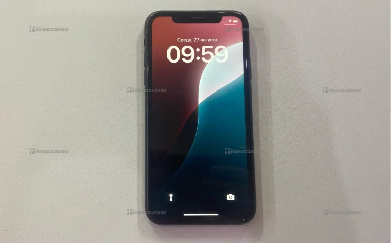 Apple iPhone XR 64ГБ