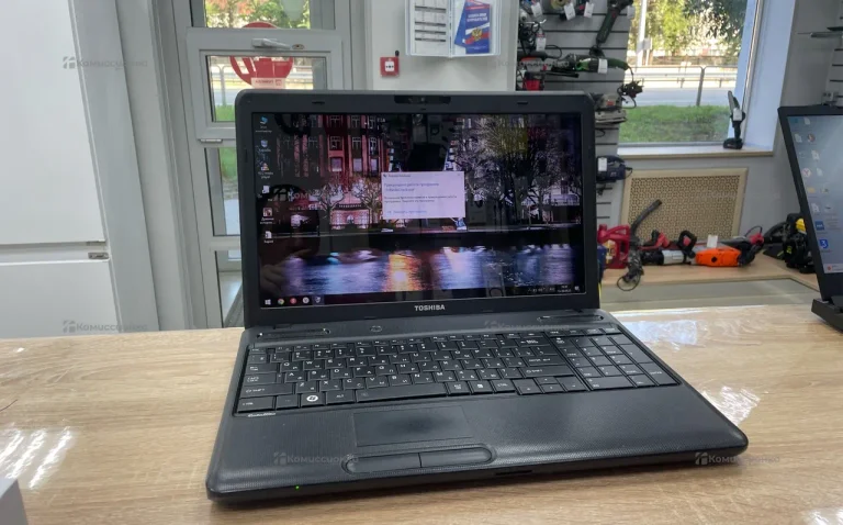 Ноутбук  Toshiba