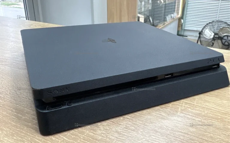 Приставка PS4. Slim 1TB.