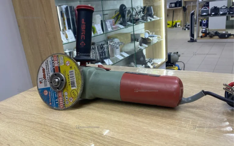 УШМ Зубр ЗУШМ-125-800