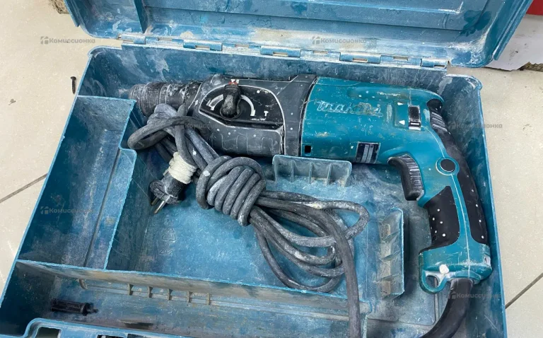 Перфоратор makita HR2470