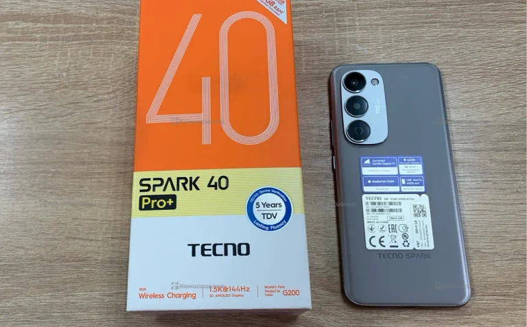 Tecno spark 40 pro+ 8/256