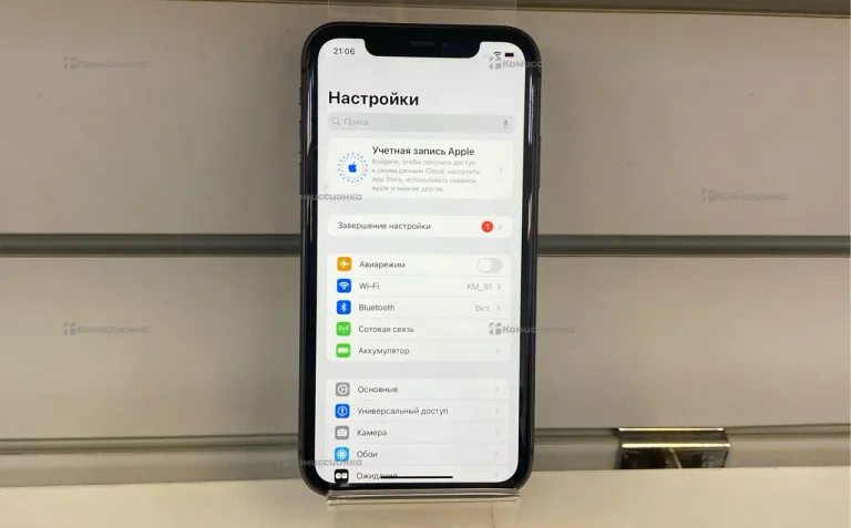 Apple iPhone 11 4/64 ГБ