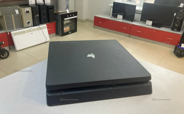 Приставка PlayStation 4 slim 500gn