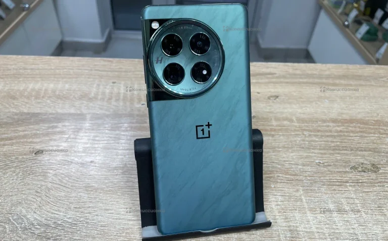 OnePlus 12 16/512 ГБ