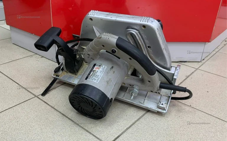 Дисковая пила Интерскол ДП-235/2000М