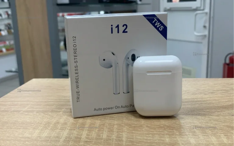 Наушники  i12
