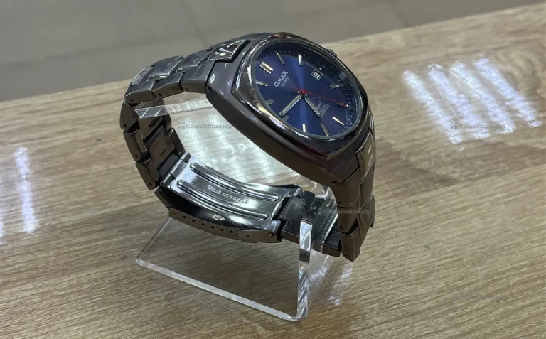 Часы  Omax