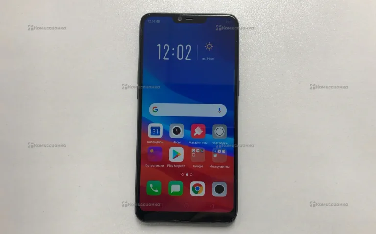 Oppo A3s 3/32 ГБ