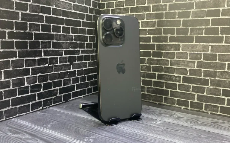 Apple iPhone 15 Pro 8/128 ГБ