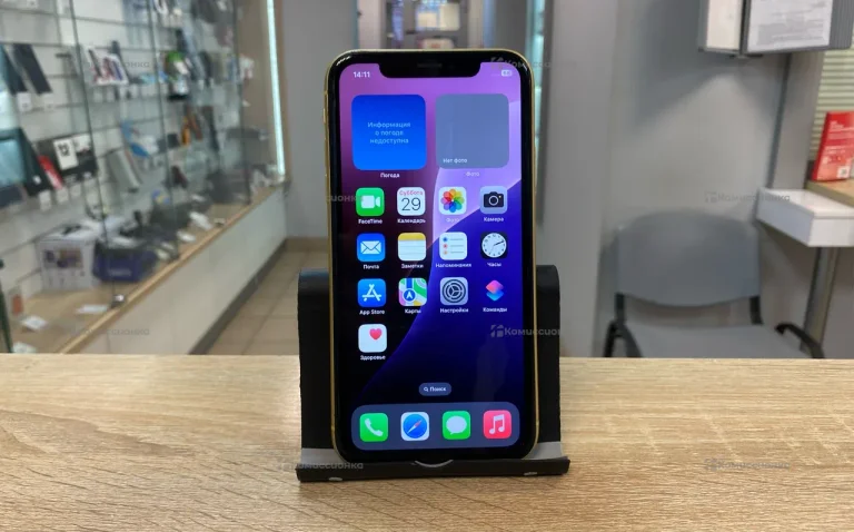 Apple iPhone XR 3/128 ГБ