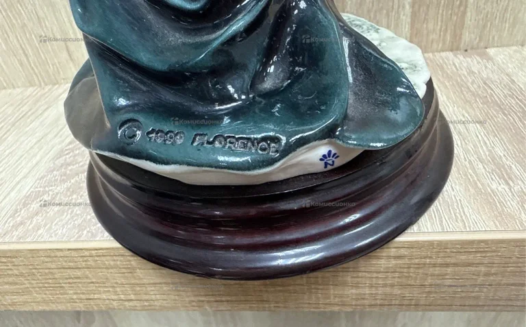 Статуэтка Armani Florence gluseppe