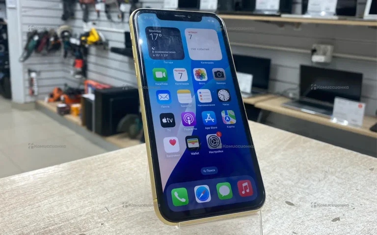 Apple iPhone XR 64GB.