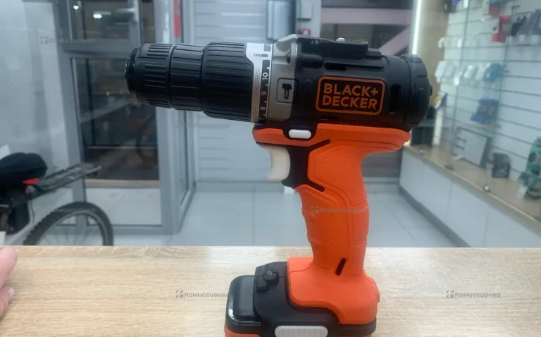 шуруповерт black decker