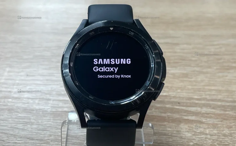 Часы Samsung Galaxy Watch 4