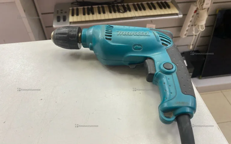 Дрель makita 6413