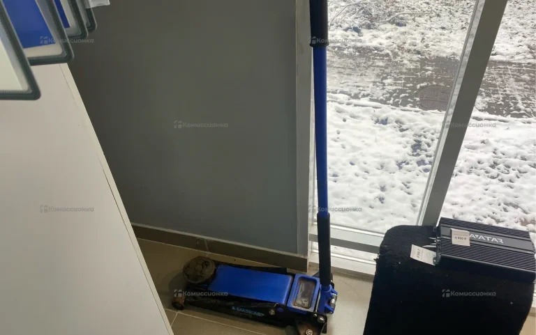 Домкрат Маяк низкопрофильный 3т