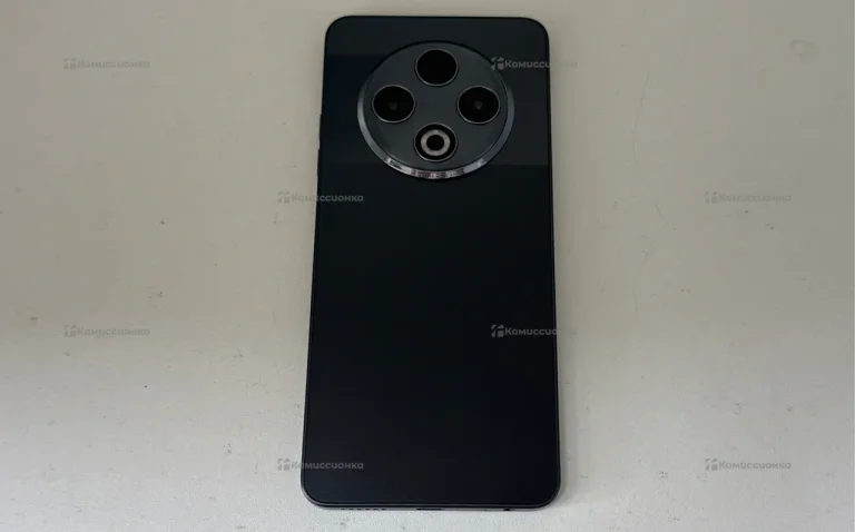 Tecno Spark 30 8/128 ГБ