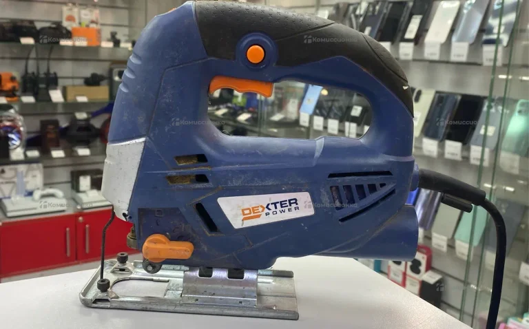 лобзик Dexter Power ic710js