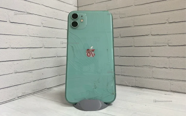 Apple iPhone 11 4/64 ГБ