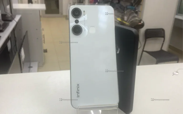 Infinix Hot 12 Pro 8/128 ГБ