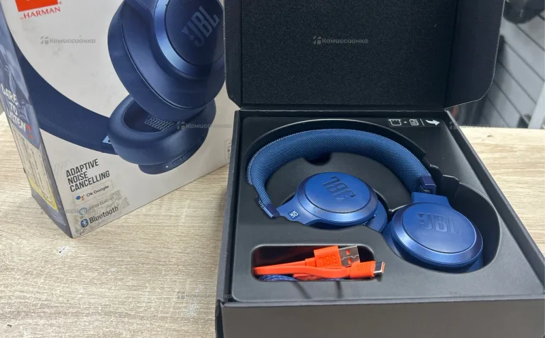 Наушники  JBL 660 NK