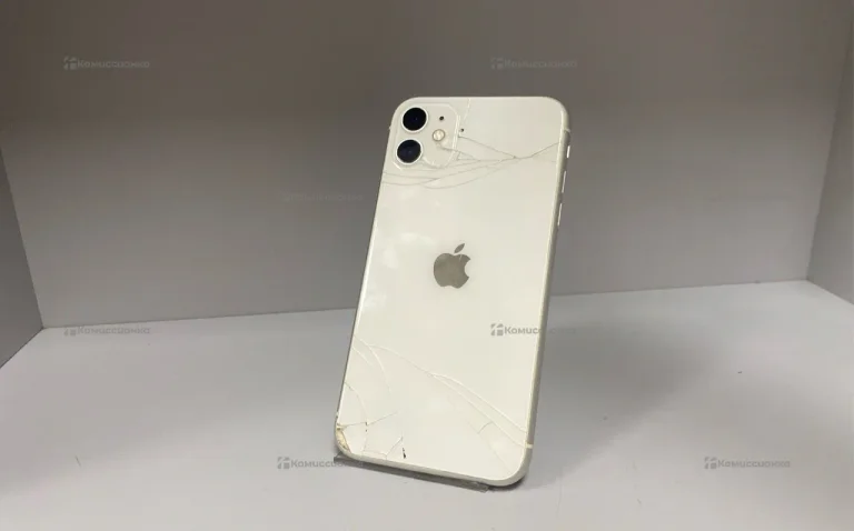 Apple iPhone 11 4/128 ГБ