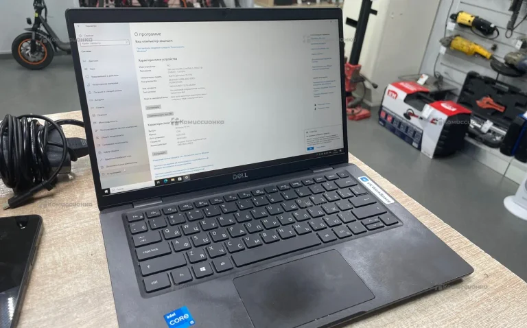 Ноутбук  dell latitude