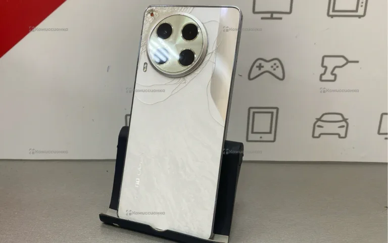 Tecno Camon 30 8/256 ГБ