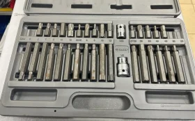 Купить набор бит зубр б/у , в Санкт-Петербург Цена:990рублей