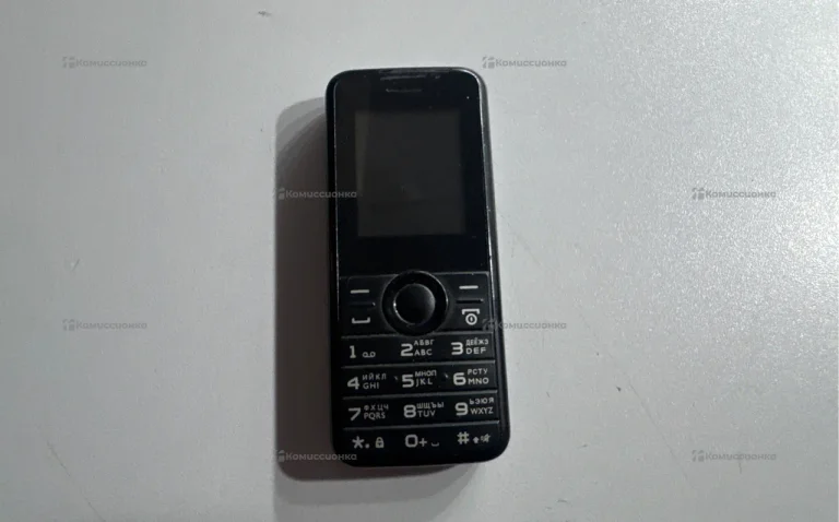 Philips E100