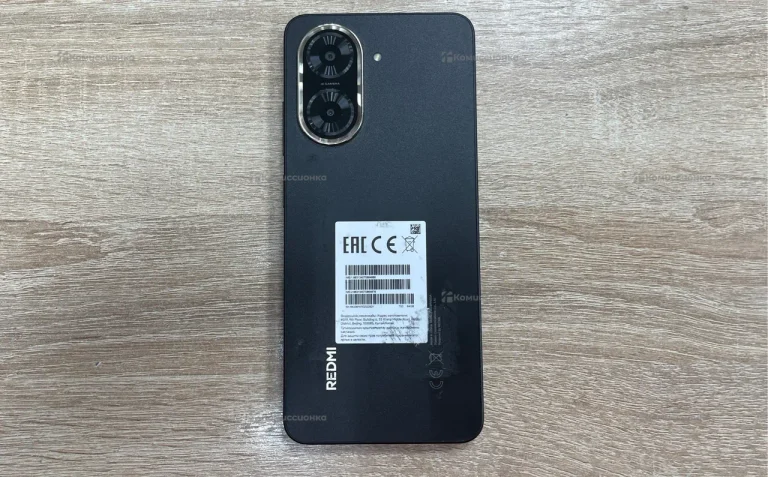 Xiaomi Redmi 5 4/64 ГБ