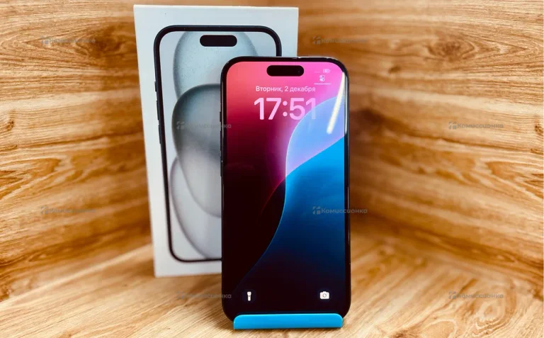 Apple iPhone 15 6/128 ГБ
