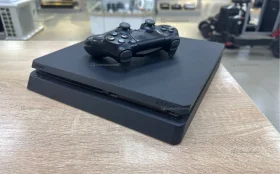 Приставка PS4 Slim 500Gb