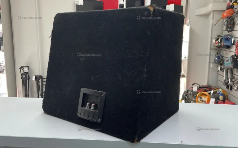 Сабвуфер  JBL gt 01214