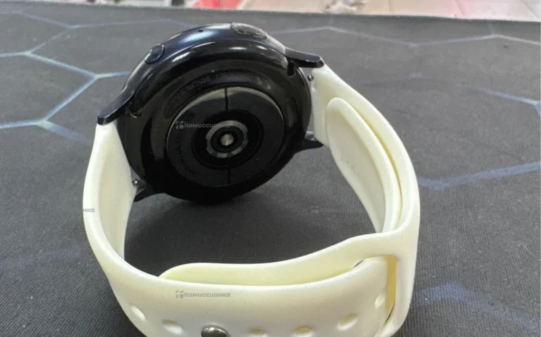 Часы  Samsung Watch Active 2