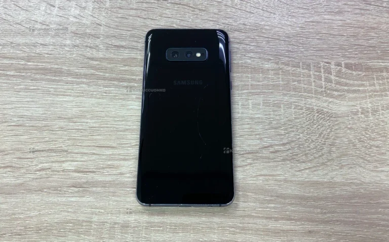 Samsung Galaxy S10e 6/128 ГБ