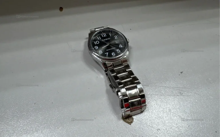Часы  Casio