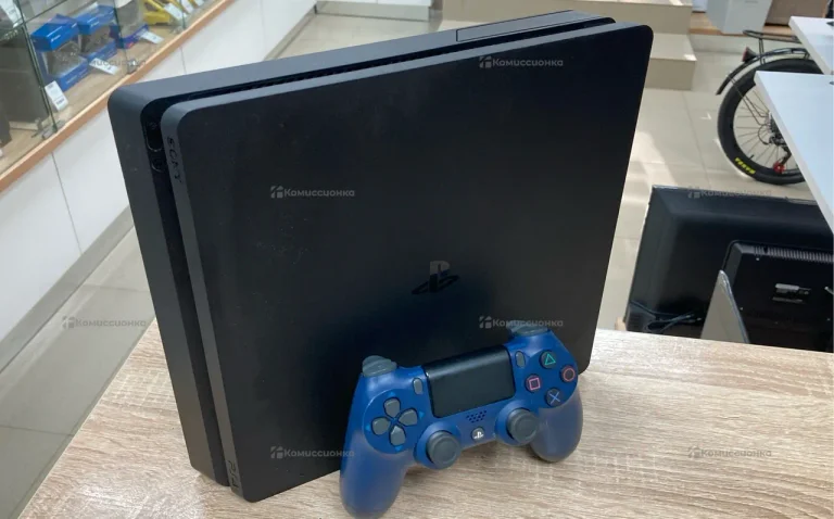 Приставка PlayStation 4 Slim 500Gb