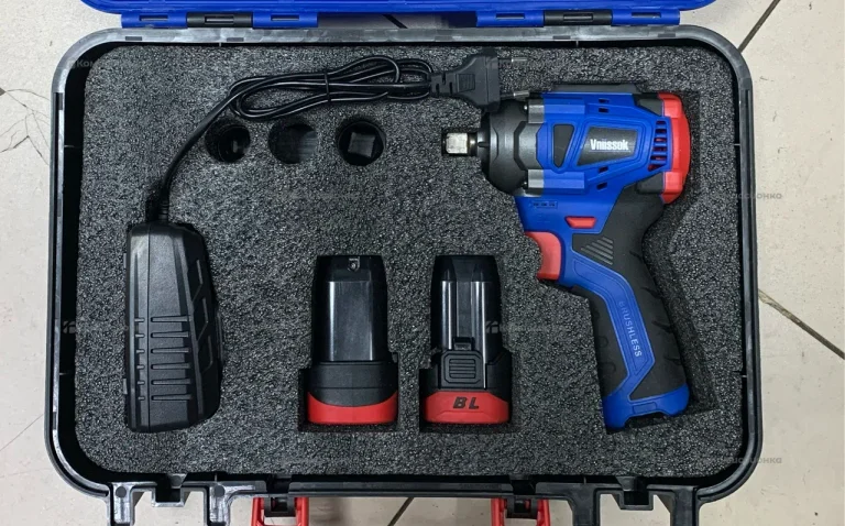 Гайковерт аккумуляторный vniissok v-16B