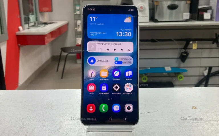 Samsung Galaxy S21 5G 6/128 ГБ
