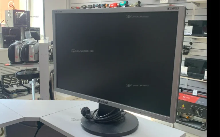 Монитор Samsung SyncMaster 2243BW