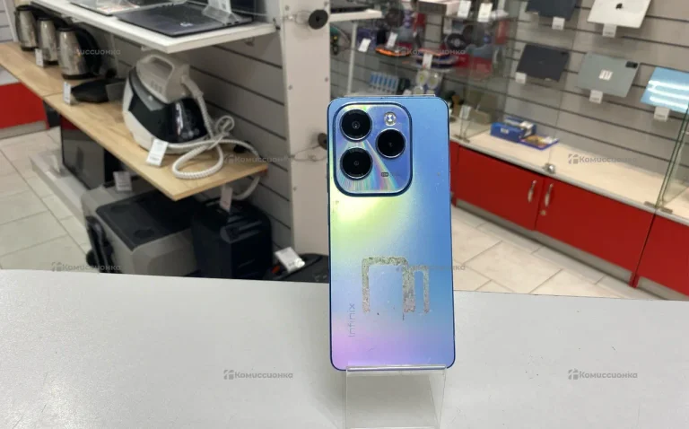 Infinix HOT 40 8/128 ГБ