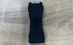 Купить Электрошокер черный б/у , в Москва и область Цена:390рублей