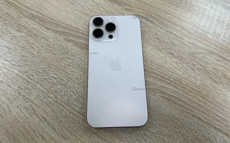 Apple iPhone 16 Pro Max 8/256 ГБ