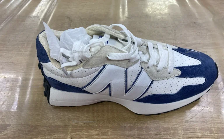 Кроссовки NB бело-синие 43
