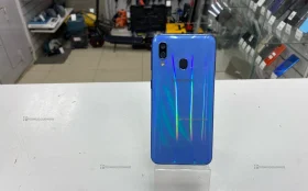 Samsung Galaxy A40 4/64 ГБ