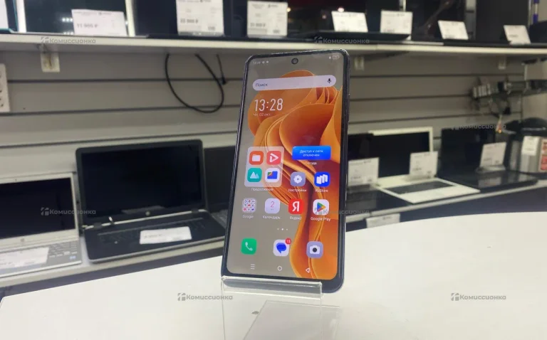 Infinix Hot 40i 8/256 ГБ