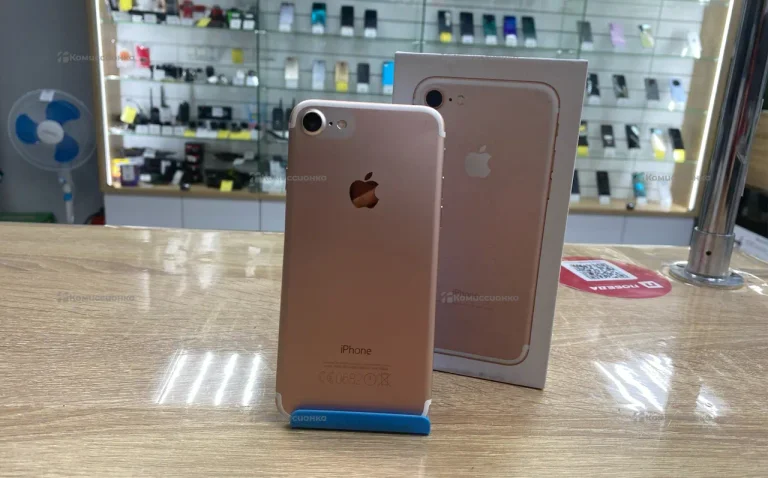 Apple iPhone 7 2/32 ГБ
