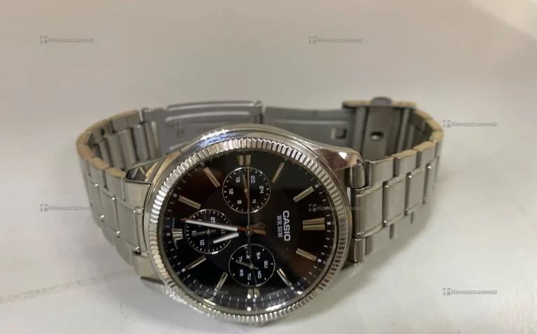 Часы  Casio WR 50M